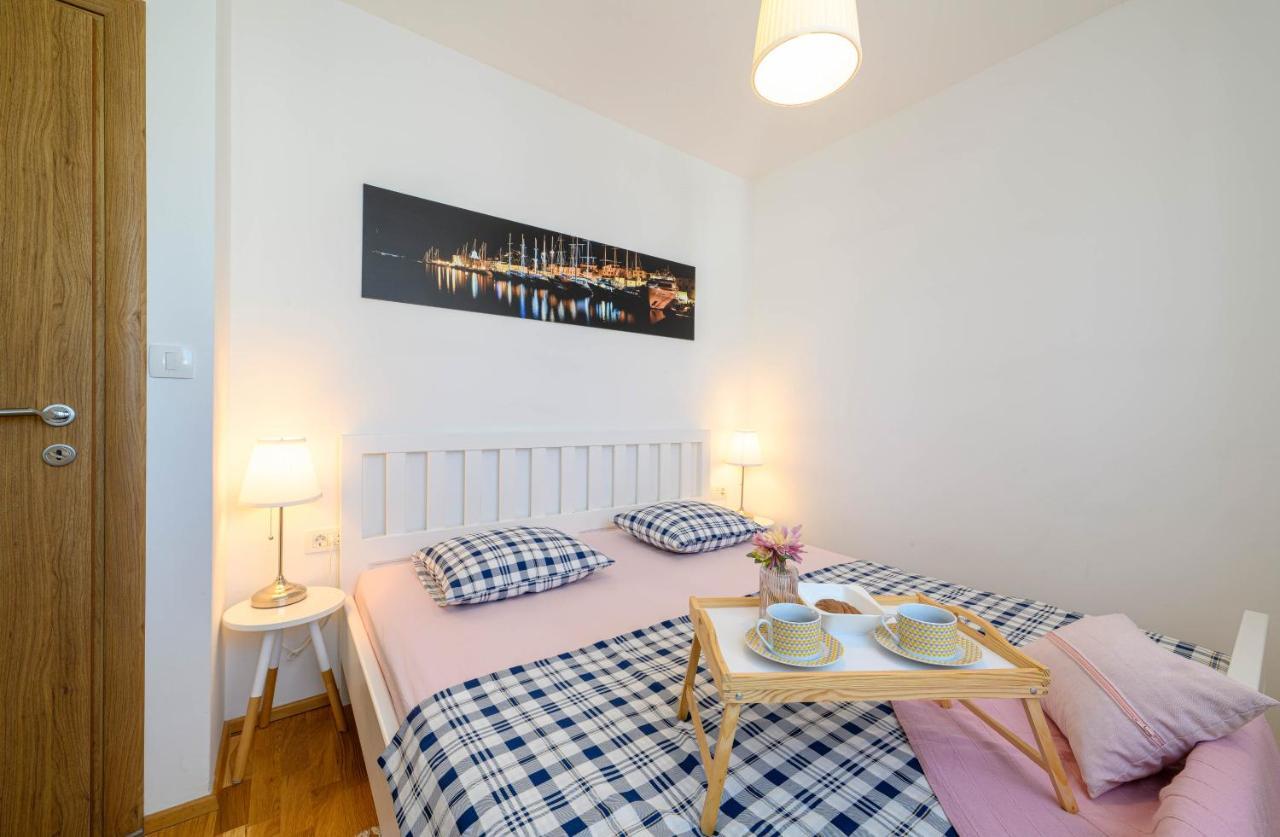 Apartment Banjada Zaboric Bagian luar foto